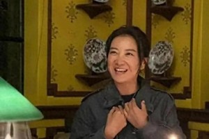 贾玲43岁减重100斤秘诀？健身教练独家揭秘蜕变之路