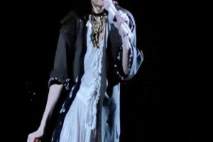 肖战孙燕姿演唱会双向奔赴，顶流追星感动全场
