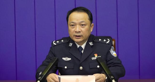 李新桥工作照